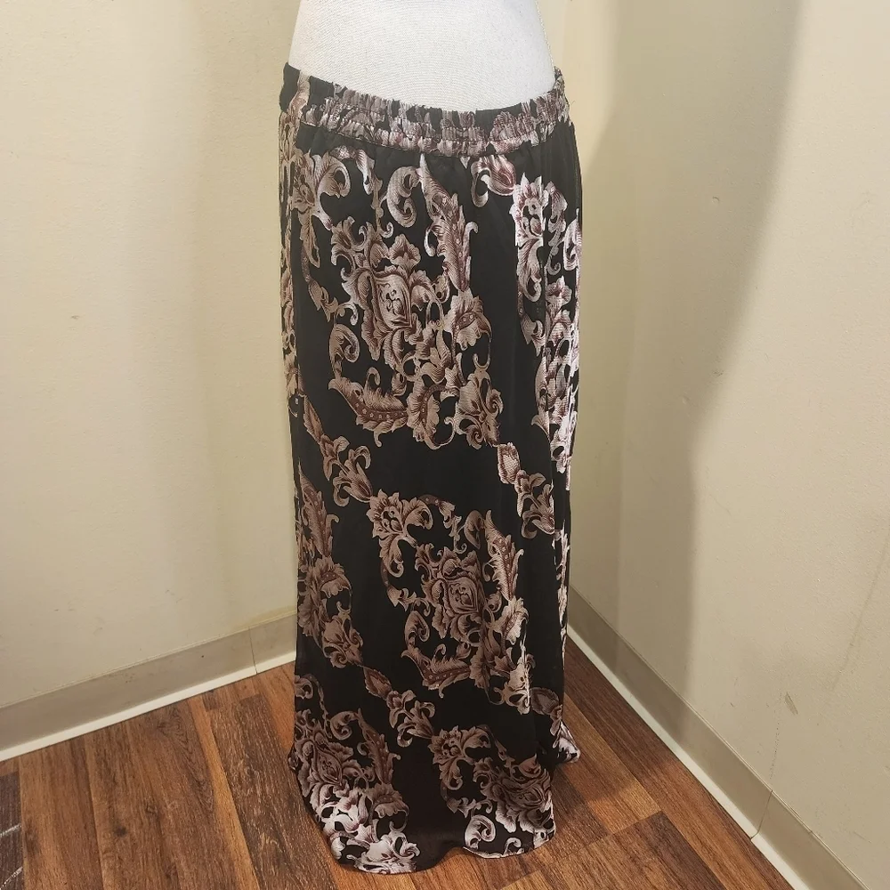 ROZ AND ALI Floral Flare Maxi skirt size L - Picture 7 of 8